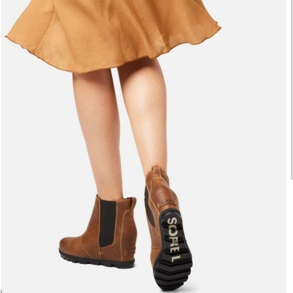Sorel Womens Joan Of Arctic Wedge II Chelsea Boots Elk Brown (NL3493-286) SZ 5 - Picture 1 of 14